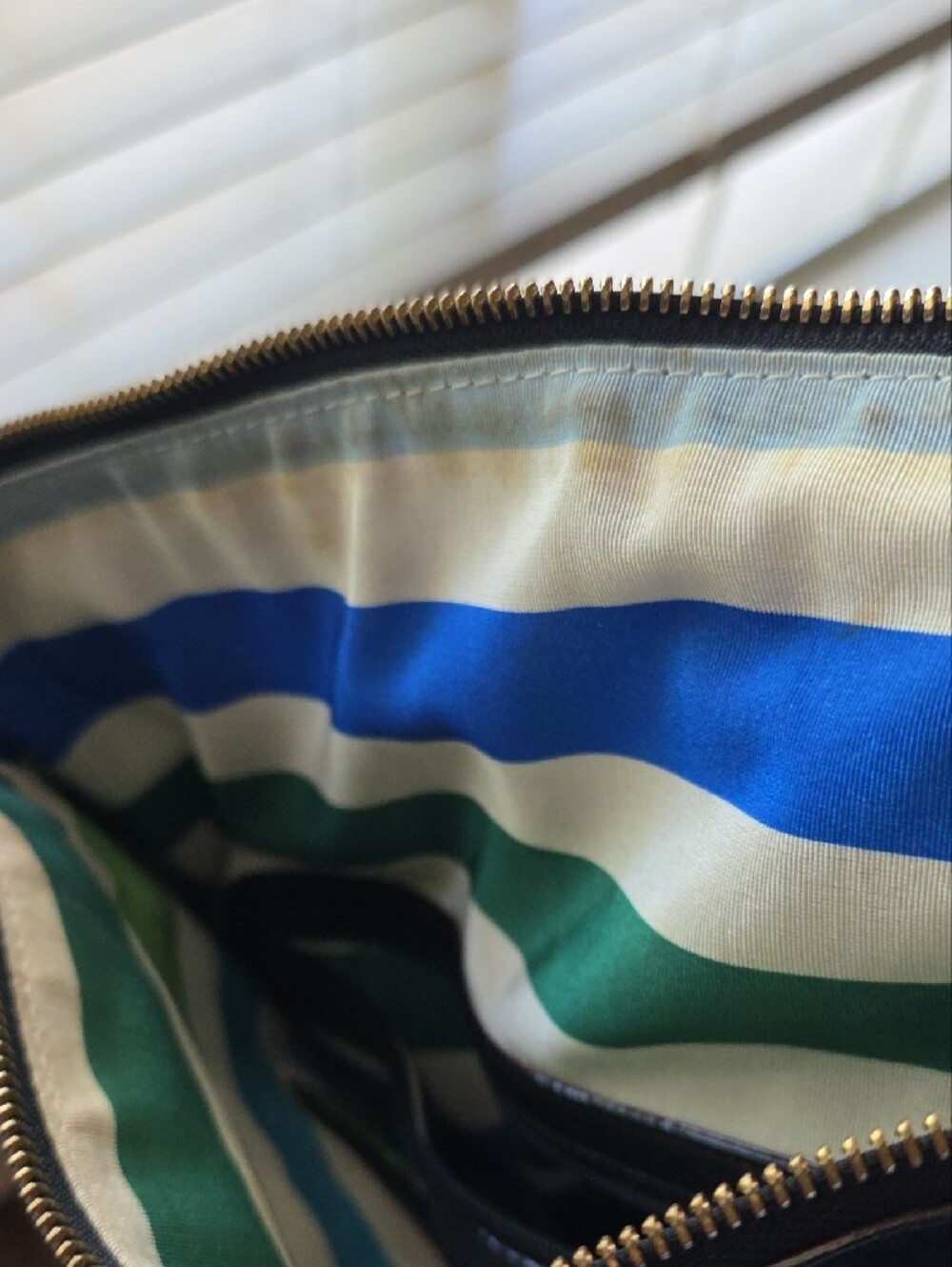 Kate Spade Purse Dual Pockets - Picture 8 of 8